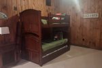 Bunk Bed with Trundle Pullout